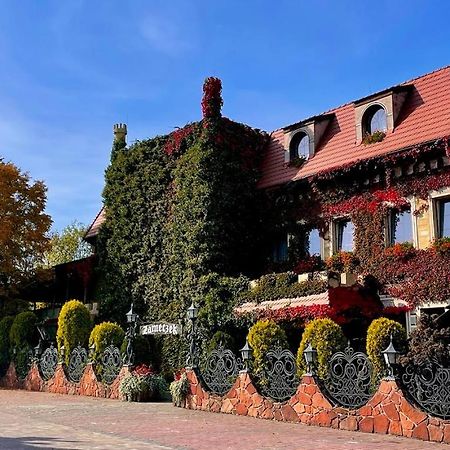 Hotel Zameczek Ksiaz Wielki Exterior foto